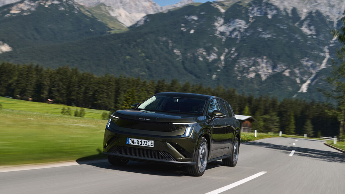 Škoda Peaq bei der Fahrpräsentation mit Testfahrzeug, Ausstattungsdetails und technischen Informationen zum elektrischen SUV.