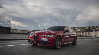 Alfa Romeo Giulia Intensa 2025