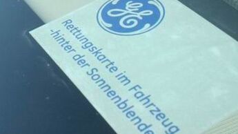Alle Autos von ASL mit Rettungskarten