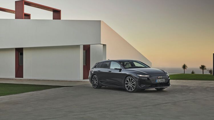 Audi A6 Avant e-tron 2024