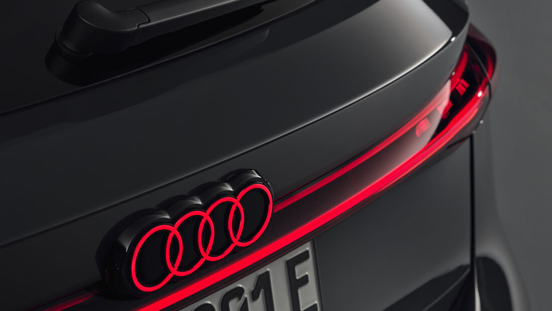 Audi A6 e-tron (2024) 