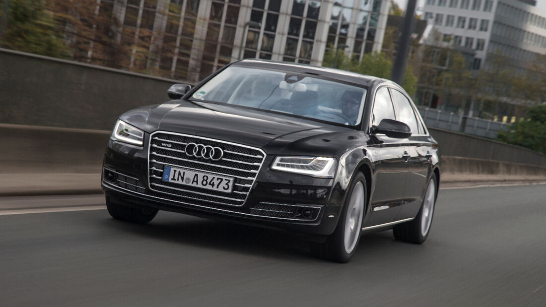 Audi A8 W12