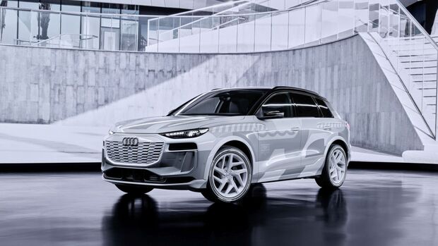 Audi Q6 e-tron 2024
