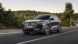 Audi Q6 e-tron 2024