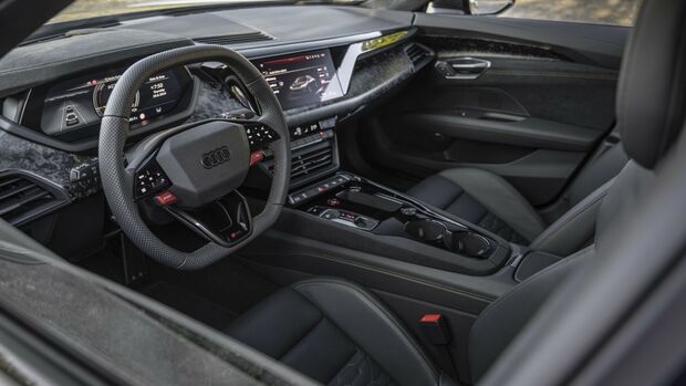 Audi S E-Tron GT 2025