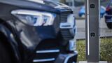 Autoscanner von autosecure erfasst Fahrzeuge bei der Einfahrt zur digitalen Schadenprüfung.