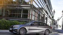 BMW 330e Limousine 2019