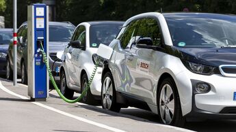 BMW, 740e, iPerformance, 2017,Plug-in, Hybrid, Ladesäule, Car2go, laden