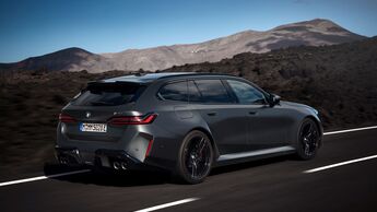 BMW M5 2024