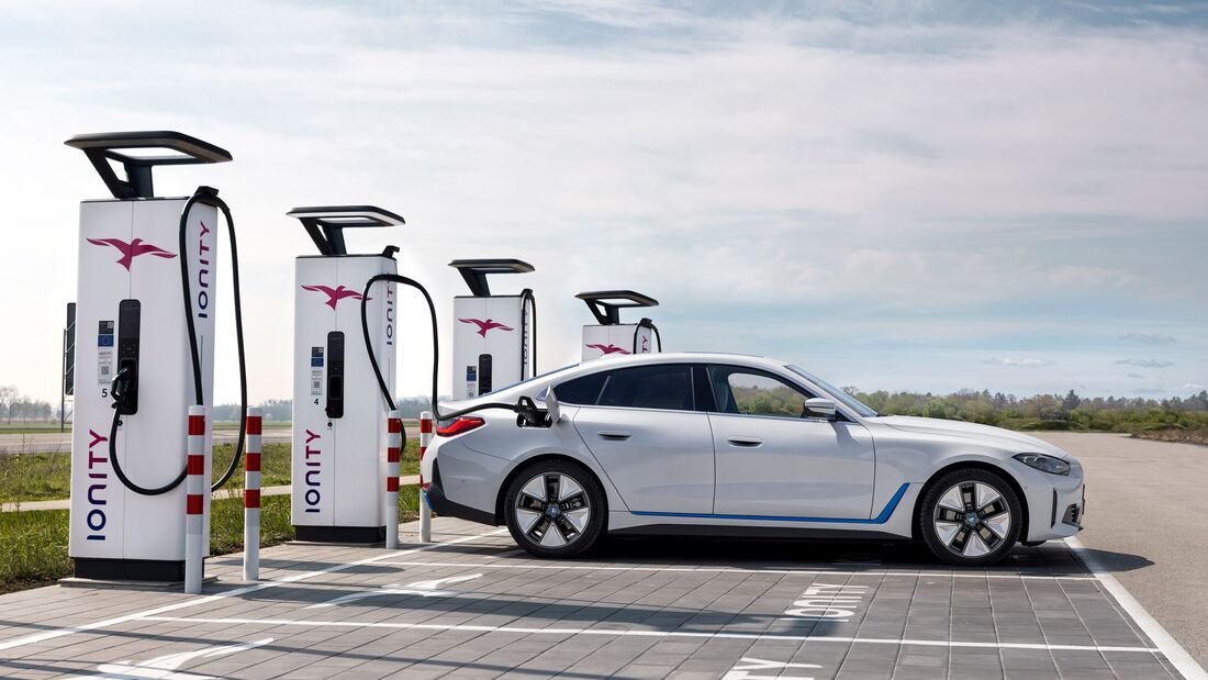 BMW i4 2021