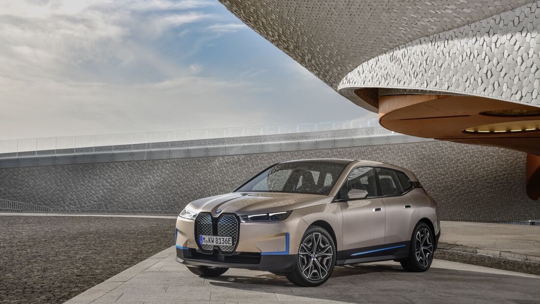 BMW iX 2021