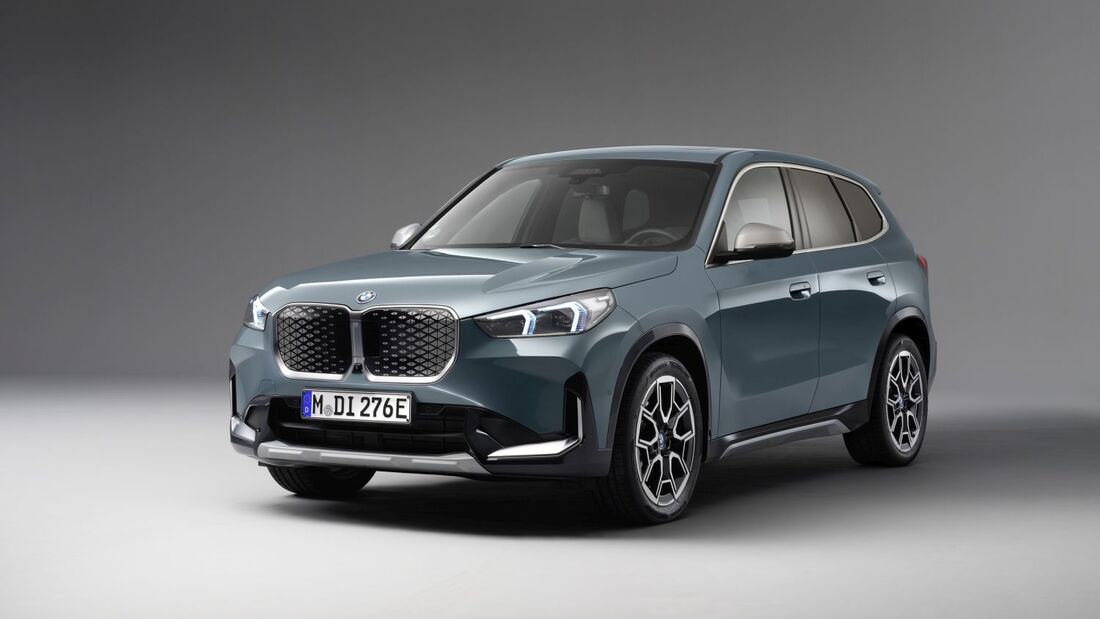 BMW iX1 2025