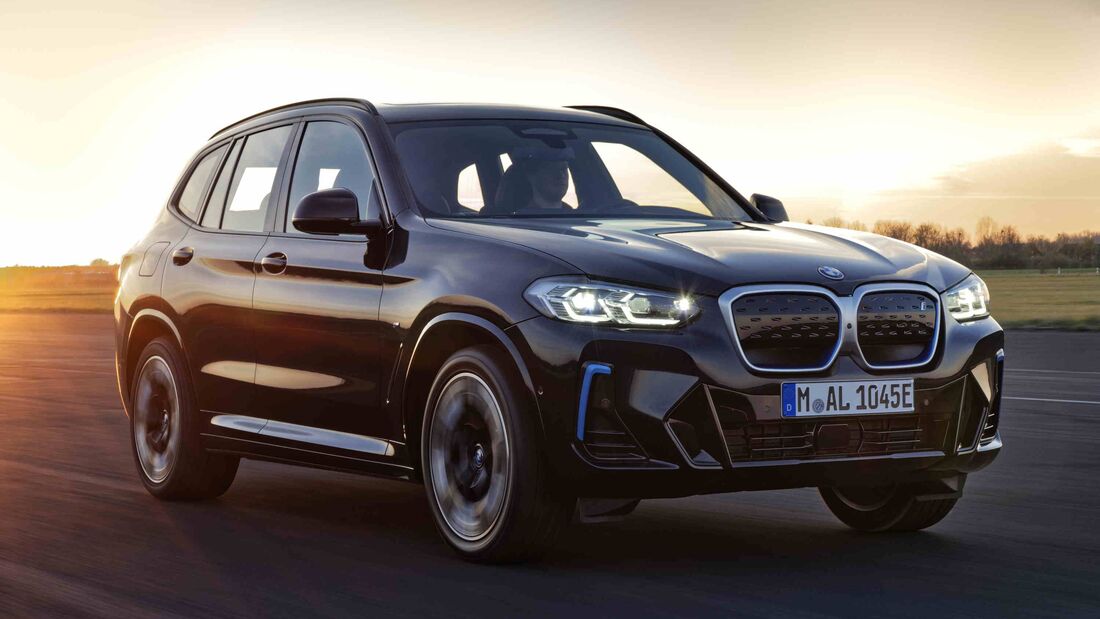 BMW iX3 2022