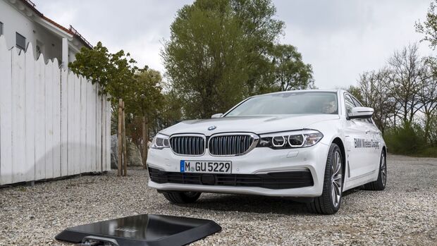 BMW induktives Laden