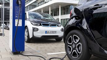Battery in the cloud 2023