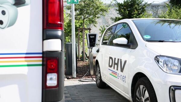 Best-Practice DHV e-net, Amperfied, E-Mobilität, Ladelösungen