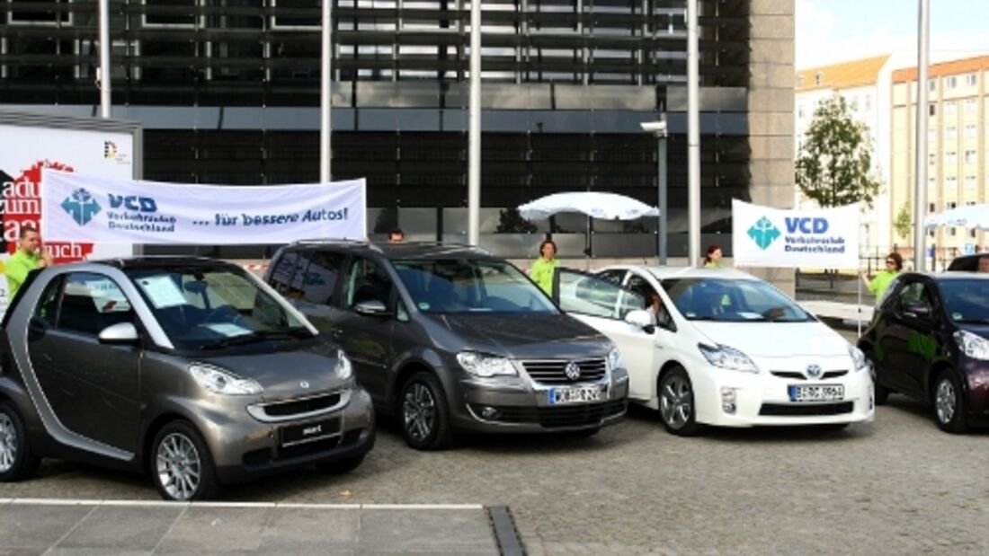 Car-Sharing-Vermieter kaufen sparsame Autos