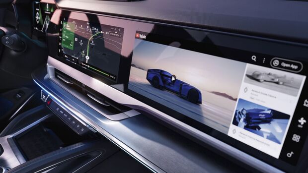 Cockpit des Renault Filante mit breitem Display, Navigation und Videoanzeige im Armaturenbrett.