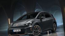 Cupra Born VZ Facelift in Frontansicht schräg mit LED-Scheinwerfern und sportlicher Frontpartie