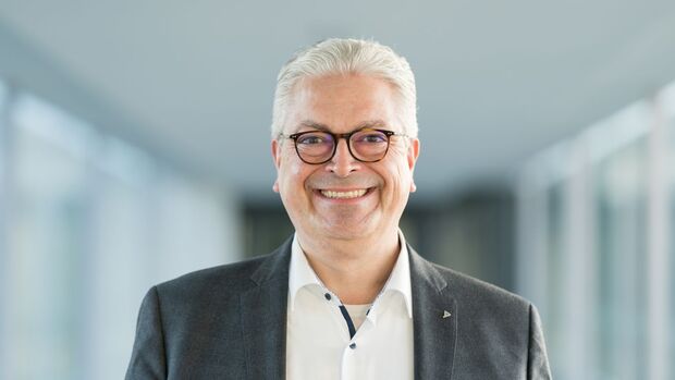 DEKRA Automobil GmbH Michael Tziatzios 2023