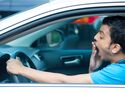 Dank KI-gestützter Müdigkeitserkennung schützt Samsara Fahrer vor den Gefahren des Sekundenschlafs und informiert Fuhrparkmanager in Echtzeit.
