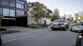 Das Experimental-Sicherheits-Fahrzeug (ESF) 2019

The Experimental Safety Vehicle (ESF) 2019