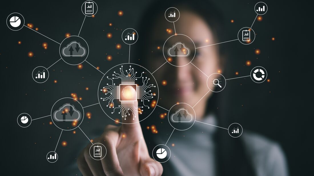 Daten helfen Flotten: Kosten senken, Effizienz steigern und Nachhaltigkeitsziele durch datenbasiertes Management erreichen.