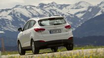 Der Hyundai ix35 seitlich von hinten