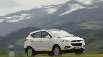 Der Hyundai ix35 seitlich von vorne