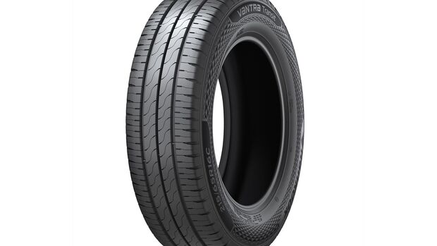 Der Reifenhersteller Hankook erweitert sein Sortiment für den Markt der leichten Nutzfahrzeuge. Beim neuen Modell Vantra Transit handelt es sich um einen Transporter-Sommerreifen.
