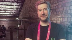 Dr. Stefan Nürnberger, IT-Sicherheitsexperte und CEO von Veecle, forscht zu Automotive Security und Fahrzeugsoftware.