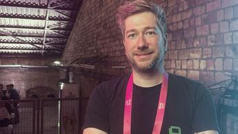 Dr. Stefan Nürnberger, IT-Sicherheitsexperte und CEO von Veecle, forscht zu Automotive Security und Fahrzeugsoftware.