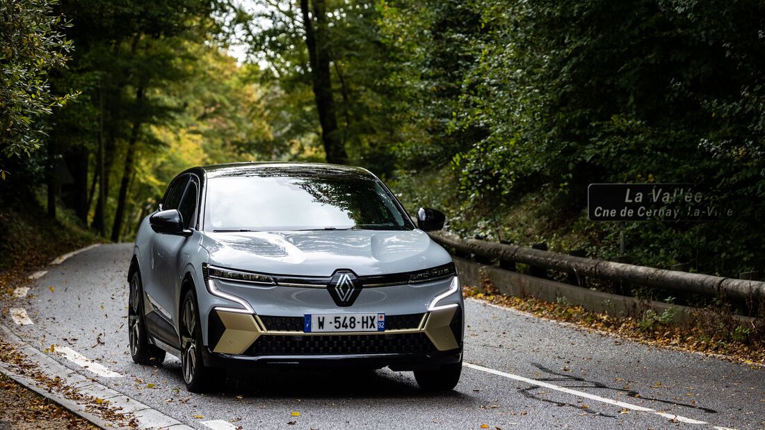 ESSAIS PRESSE MEGANE RENAULT E-TECH