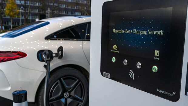 Eröffnung Mercedes-Benz Charging Hub Mannheim
Opening Mercedes-Benz Charging Hub Mannheim