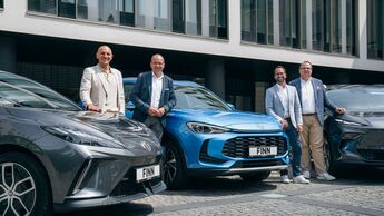 Finn und MG Motor 2025