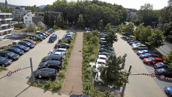 Firmenparkplatz