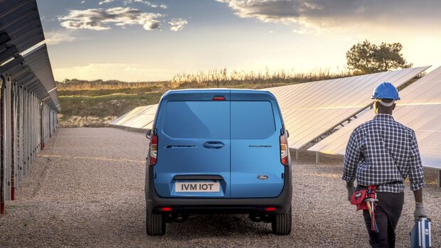 Ford Transit Courier 2023