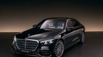 Frontansicht der Mercedes-Benz S-Klasse Modelljahr 2026 in Studioausleuchtung