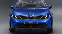 Frontansicht eines blauen BMW i3 mit markanter Lichtsignatur