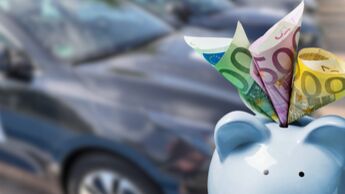 Geld und Flotten, fuhrpark, euro, autos