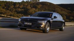 Genesis G90 2024