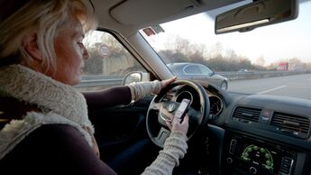 Handy am Steuer