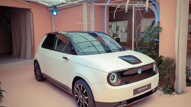 Honda e