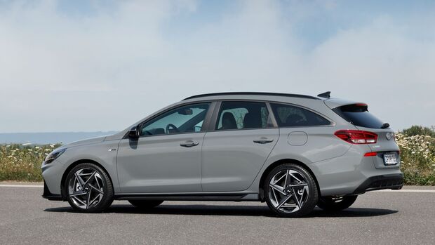 Hyundai i30 2025