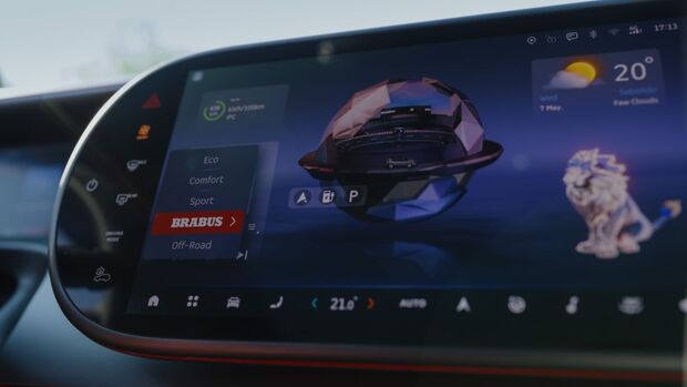 Infotainmentdisplay des Smart #5 mit Auswahl verschiedener Fahrmodi, darunter Brabus-Modus.