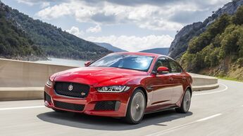 Jaguar XE