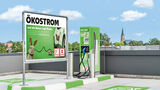 Kaufland-Parkplatz mit E-Ladestation. Die Schwarz-Gruppe stoppt in Deutschland vorerst neue E-Dienstwagen.