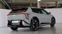 Kia EV4 2025