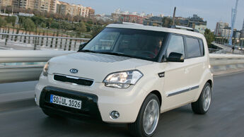 Kia kündigt Hybrid-Offensive an