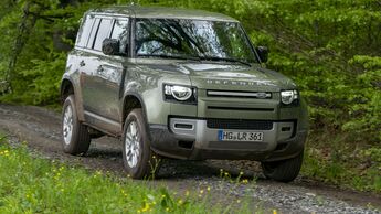 Land Rover Defender 110 2021